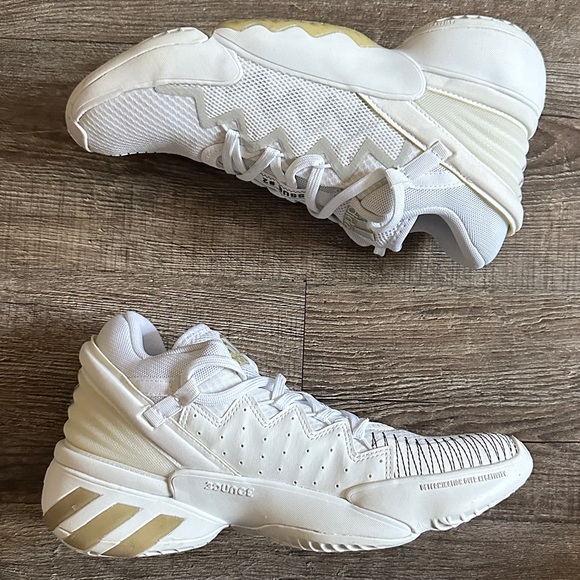 D.O.N. Issue #2 'Cloud White' , Adidas sneakers - Picture 1 of 8